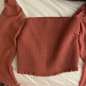 NWOT aritzia saga long sleeve blouse